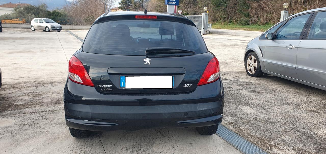 Peugeot 207 1.4 HDi 70CV 5p. Sweet Years