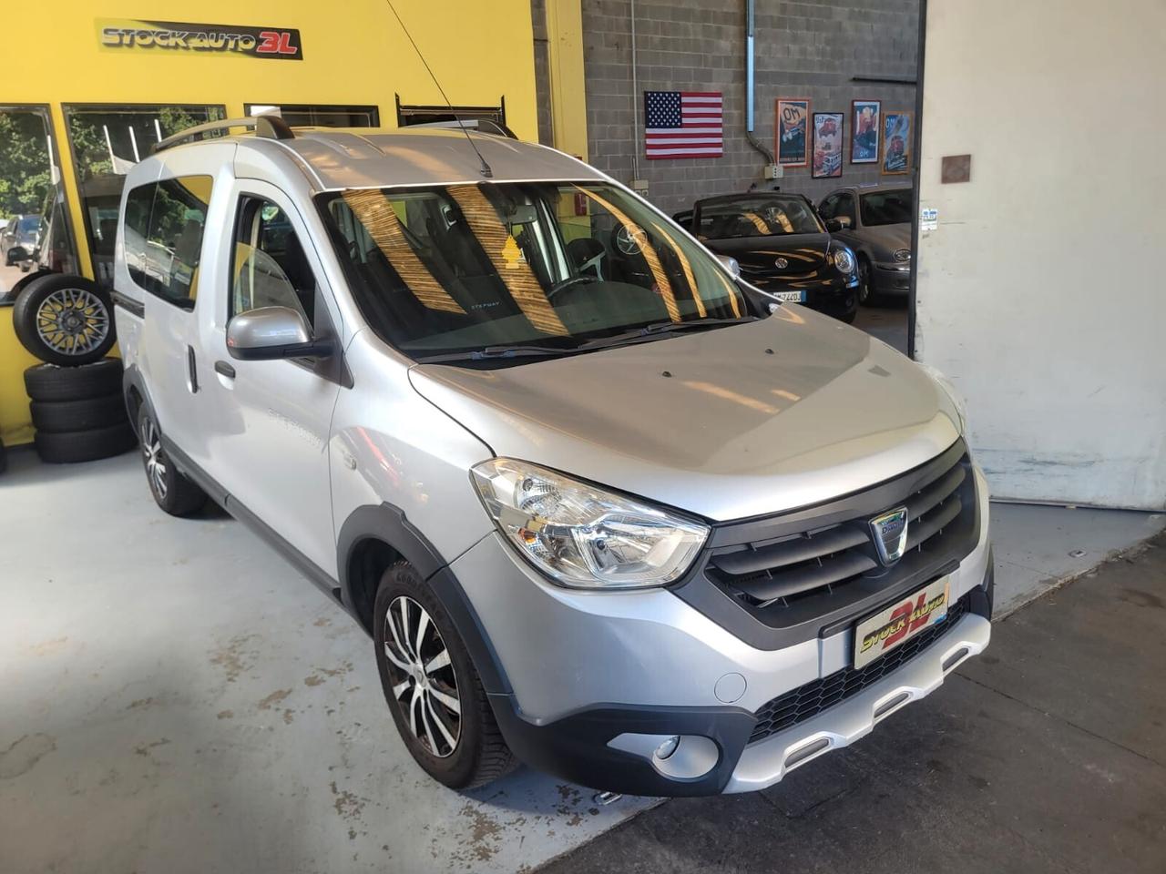 Dacia Dokker 1.5 dCI AUTOCARRO CON POSTI