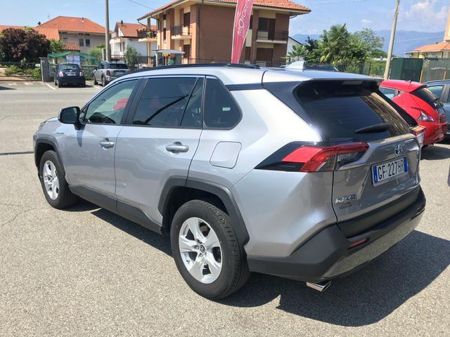TOYOTA RAV 4 MY23 RAV4 2.5 HV (218CV) E-CVT 2WD Active