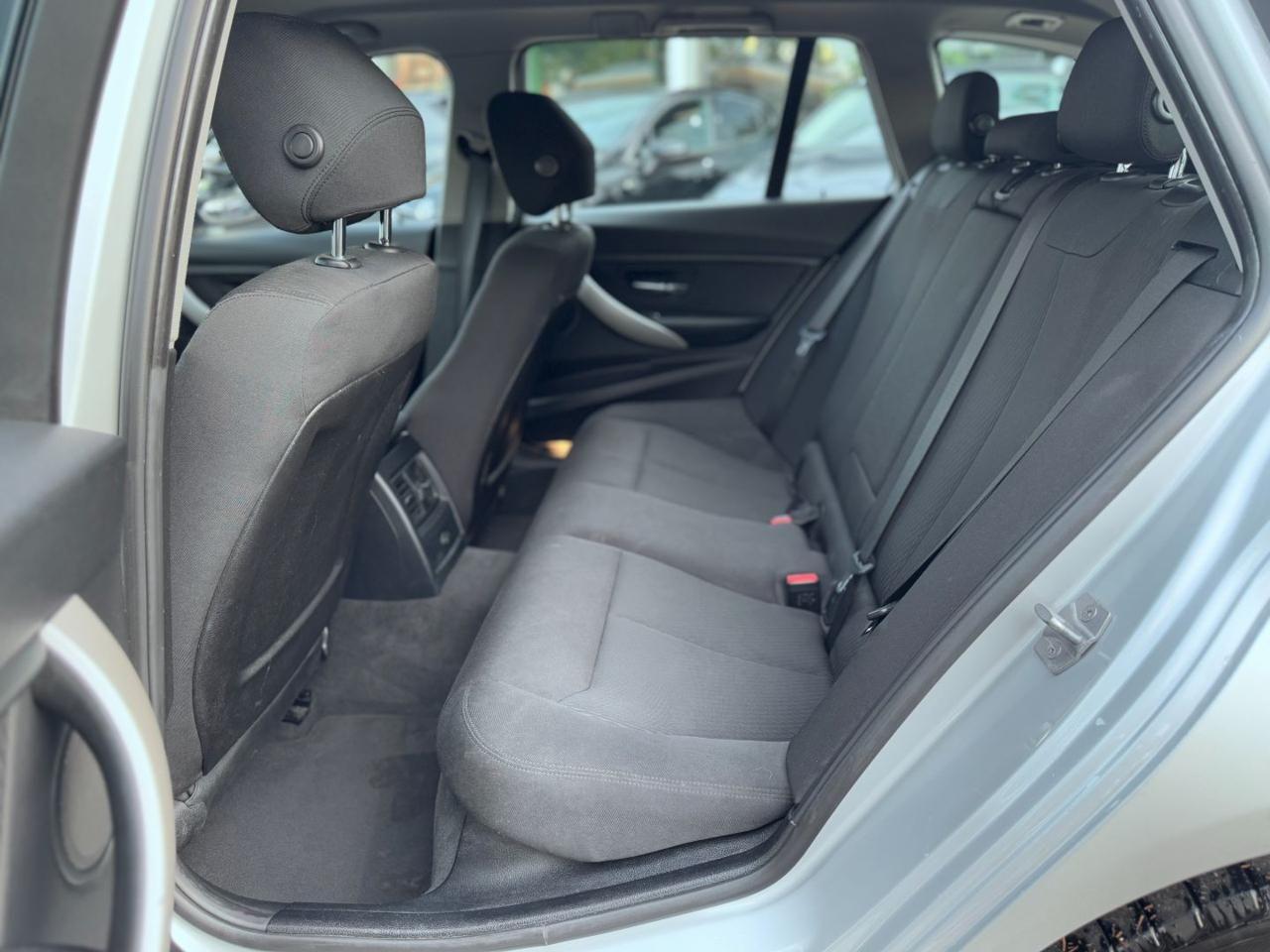 BMW 320 d Touring Business Advantage aut.