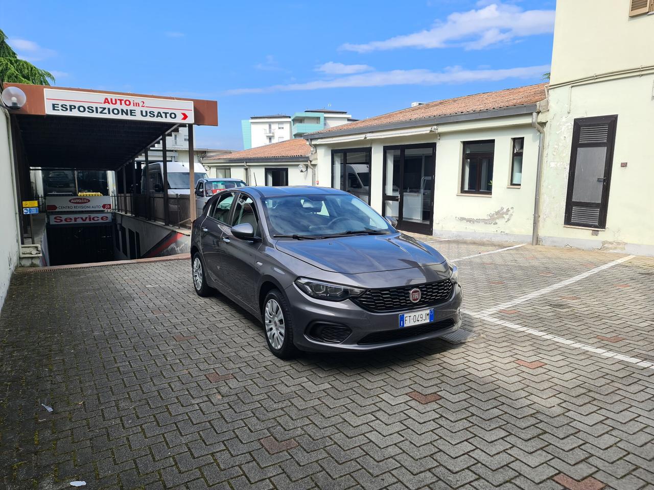 Fiat Tipo 1.6 Mjt S&S 5 porte 120 cv E6d-temp