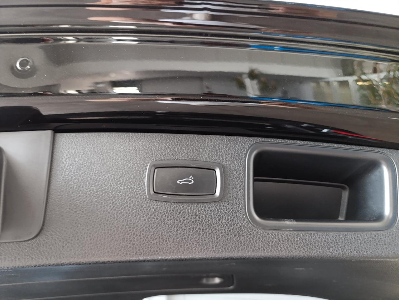Porsche Macan 2.0 252cv pdk