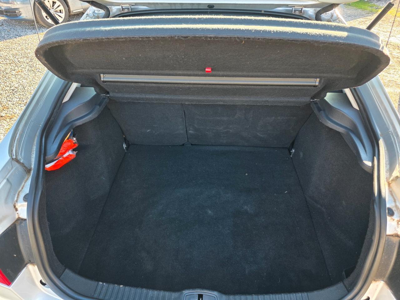 Renault Laguna 1.6 16V Teknos