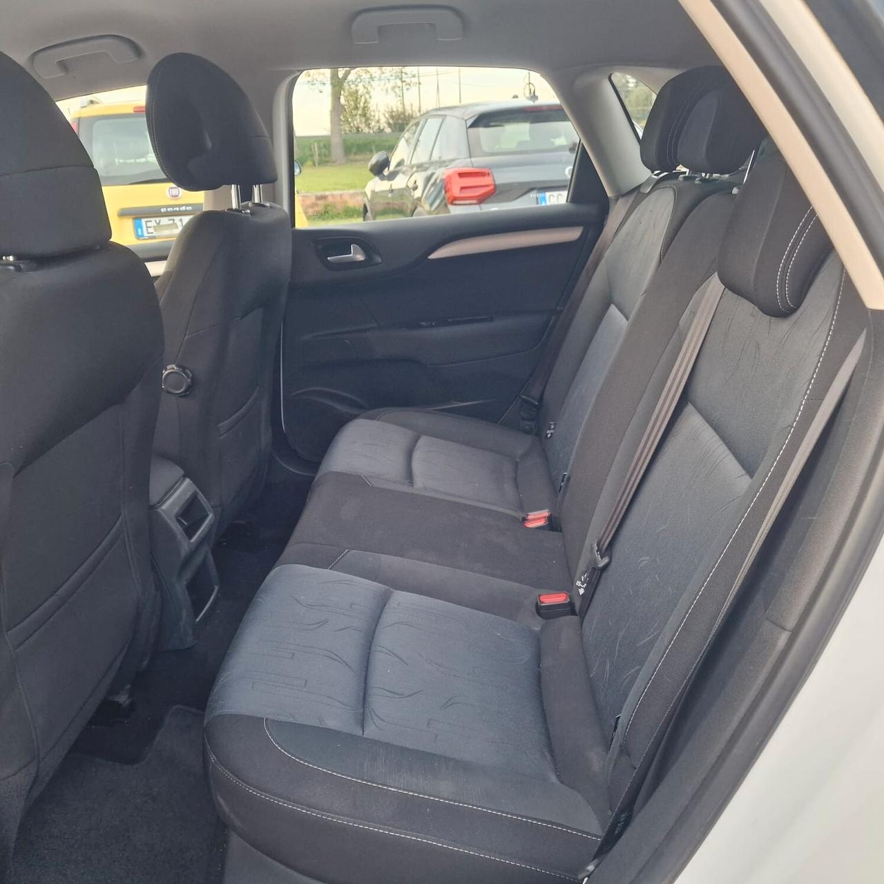 Citroen C4 II 2013 1.6 vti airdream Seduction Gpl
