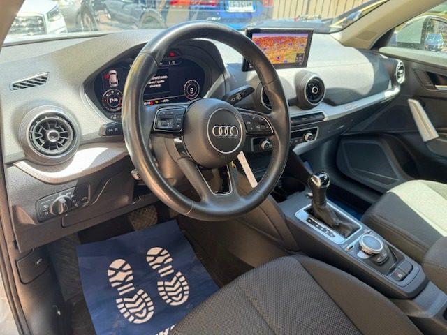 AUDI Q2 35 TDI quattro S tronic Identity Black