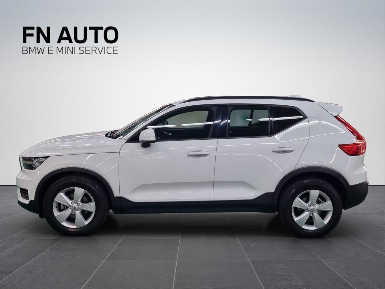 Volvo XC40 T2 Momentum Core