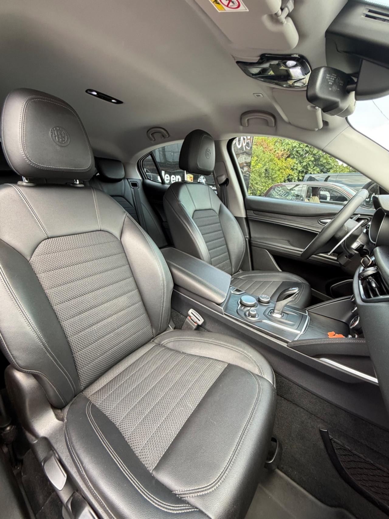 Alfa Romeo Stelvio 2.2 Turbodiesel 210 CV AT8 Q4 Business