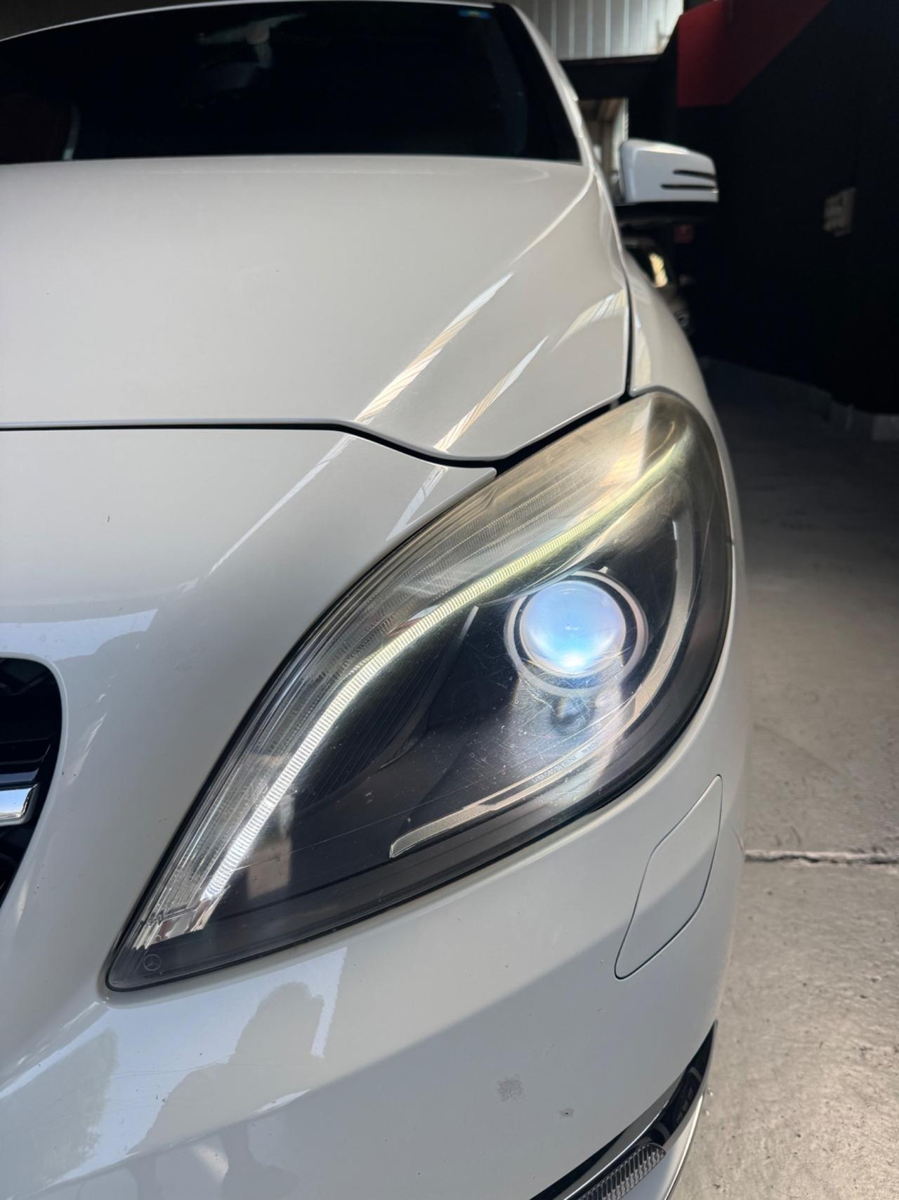 Mercedes-benz B 180 CDI BLUEEFFICIENCY PREMIUM (80 KW)