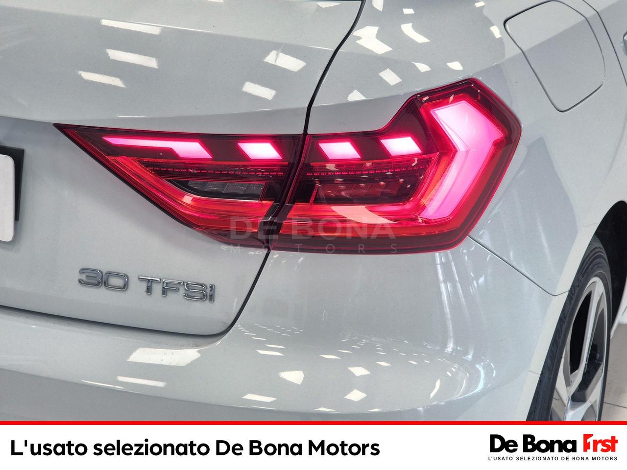 Audi A1 sportback 30 1.0 tfsi s line edition 116cv