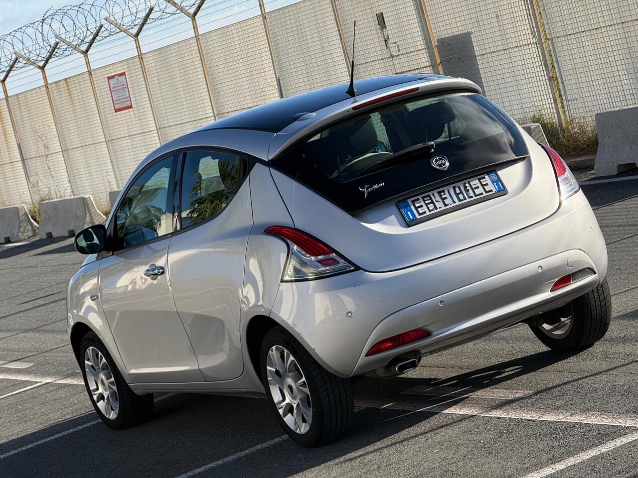 Lancia Ypsilon 1.3 MJT 16V 95 CV-EURO 6