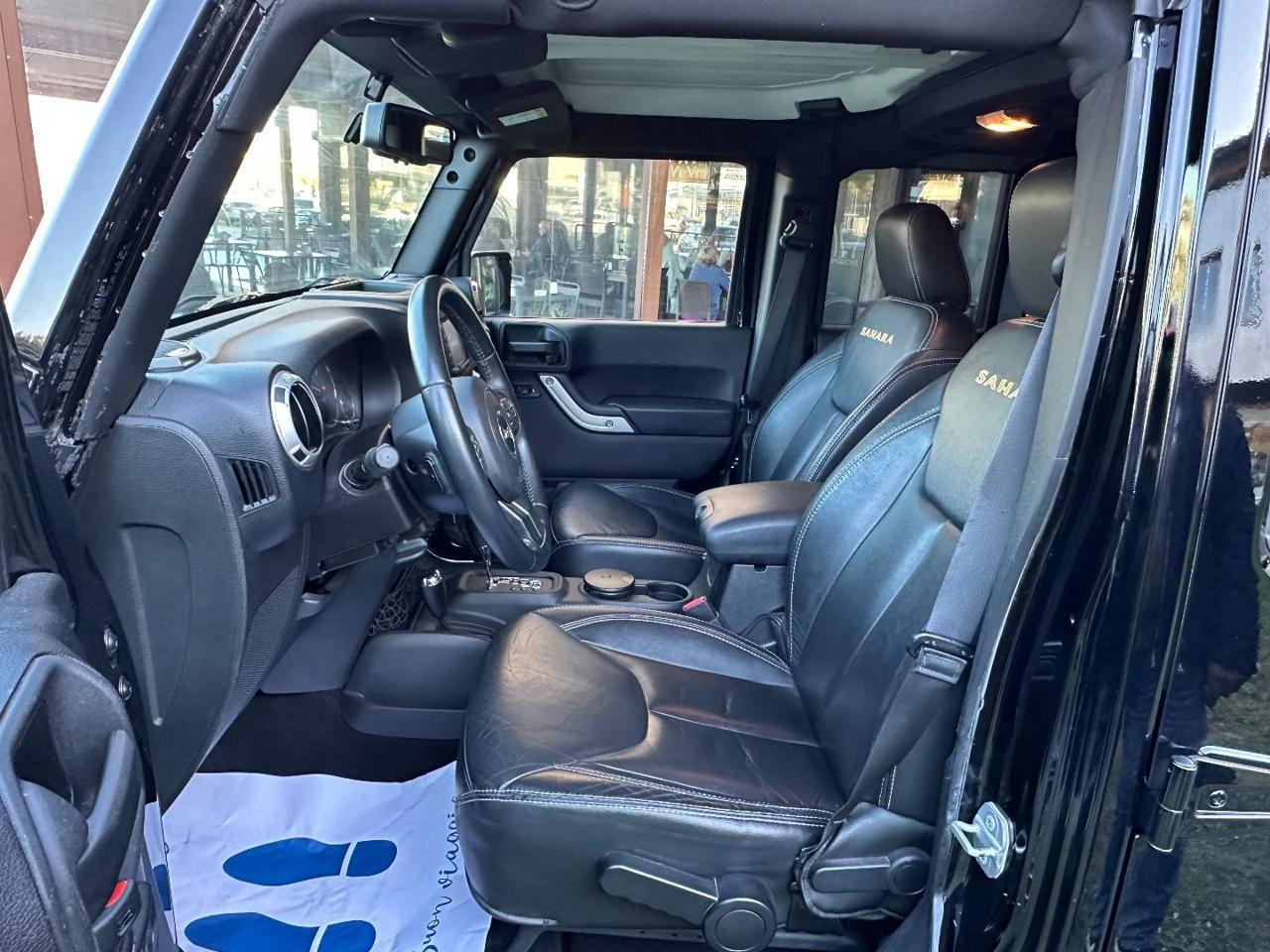 Jeep Wrangler Unlimited 2.8 CRD DPF Sahara Auto 92000KM