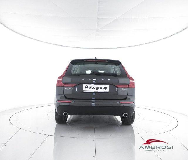 VOLVO XC60 B4 (d) AWD Geartronic Momentum Pro