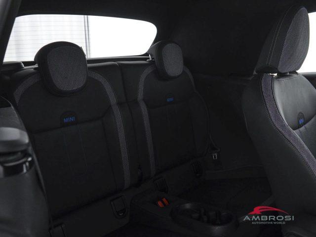 MINI Cabrio Cooper 2.0 C Favoured auto