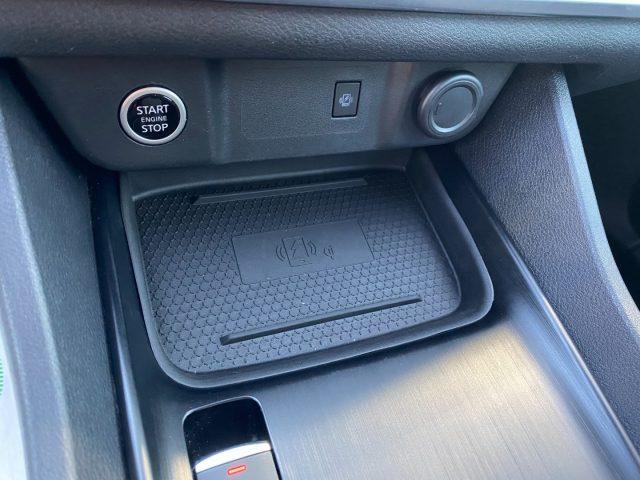 NISSAN Qashqai MHEV 158 CV Xtronic Business