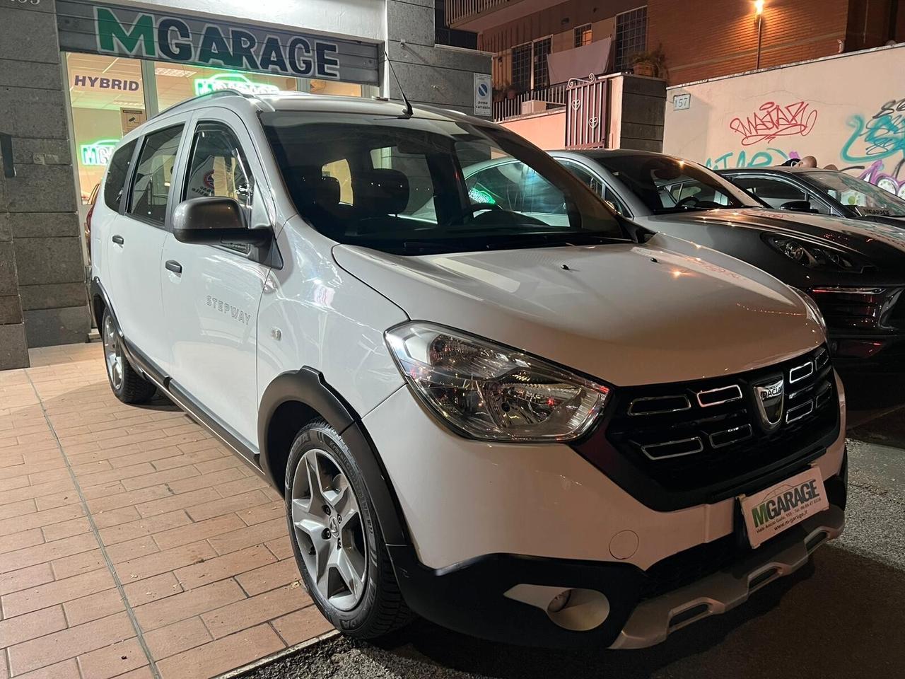 Dacia Lodgy Stepway 1.5 Blue dCi 8V 115CV 7 posti