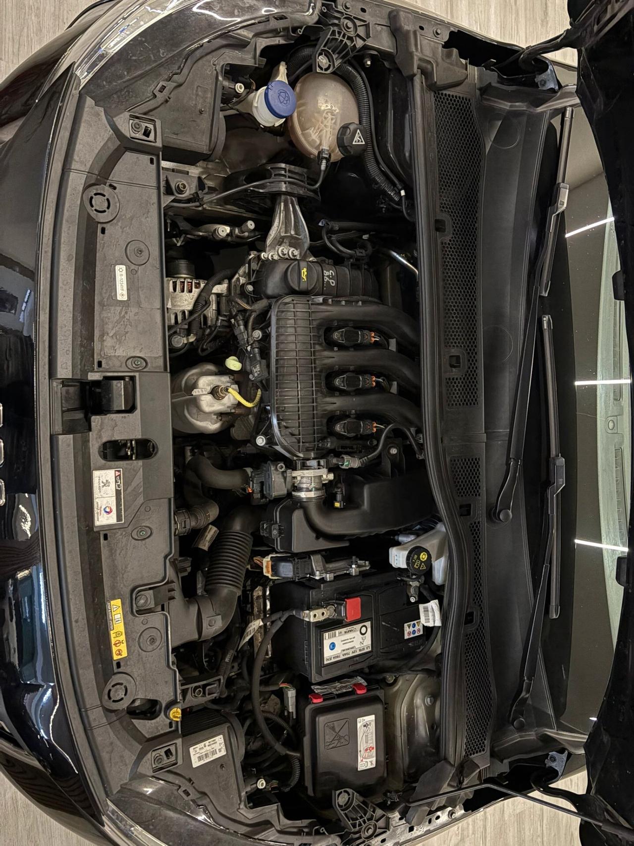 Peugeot 208 1.2cc PureTech 75cv Allestimento Allure Pack