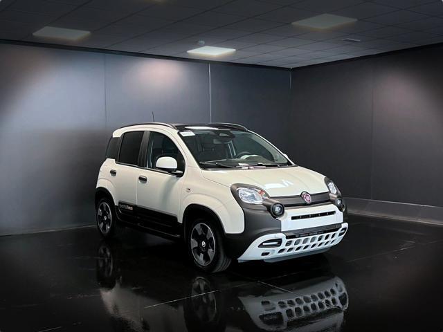 FIAT Panda 1.0 FireFly S&S Hybrid Pandina