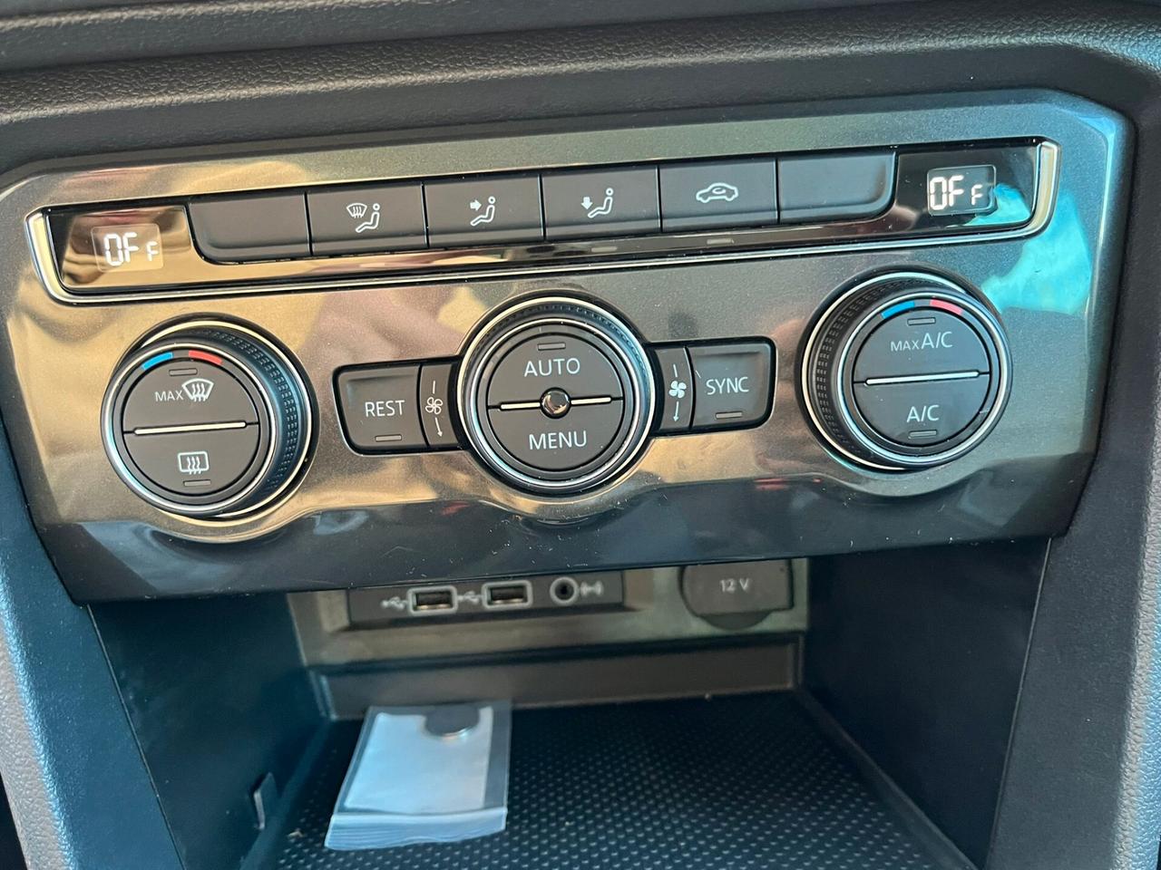 Volkswagen Tiguan 1.6 TDI SCR Sport BlueMotion Technology