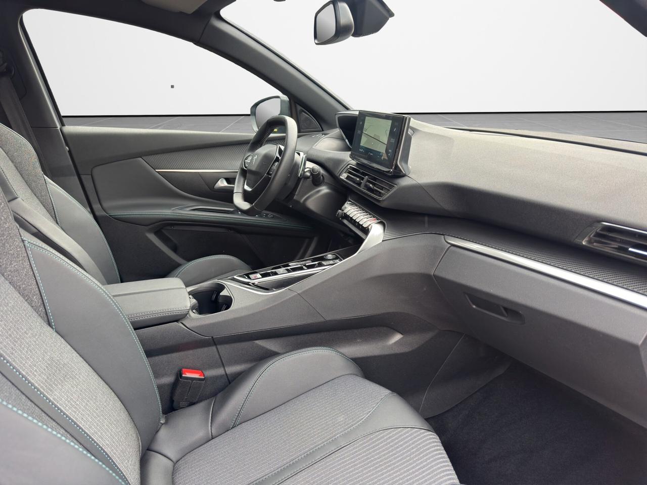 Peugeot 5008 Hybrid 136 e-DCS6 Allure Pack