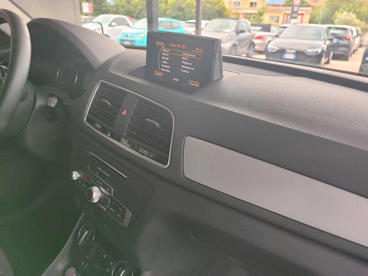Audi Q3 2.0 TDI 120 CV Design