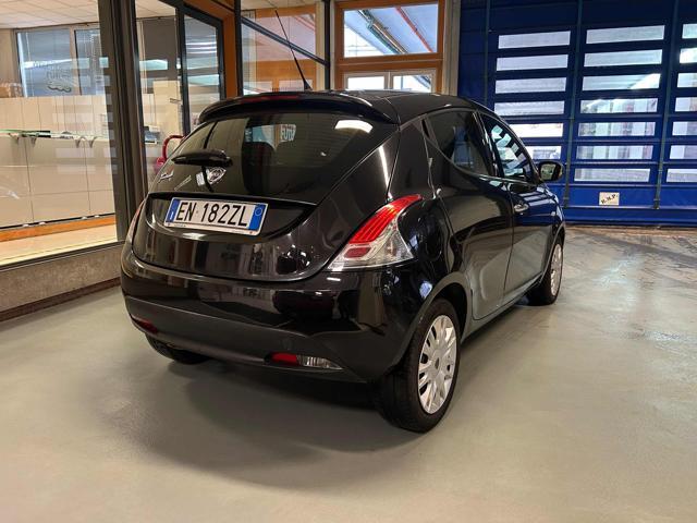 LANCIA Ypsilon 1.2 69 CV 5 porte Gold
