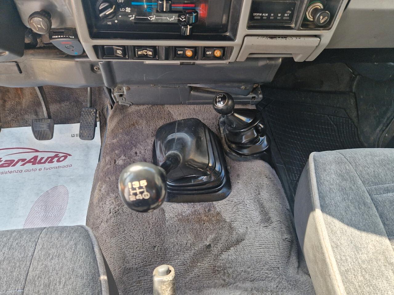 Toyota Land Cruiser II 2.4 turbodiesel SW LJ70 Special