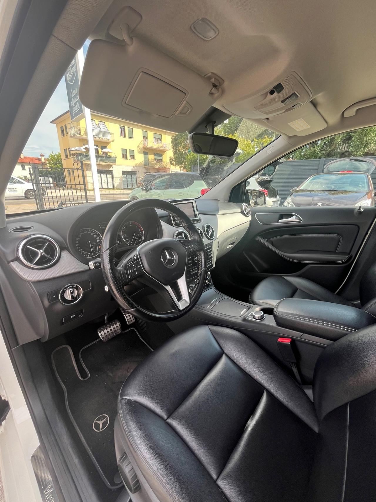 Mercedes-benz A 200 CDI BlueEFFICIENCY Premium