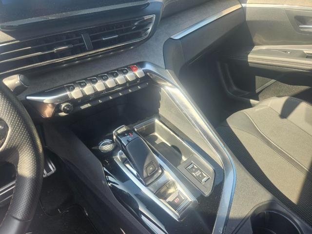 PEUGEOT 3008 BlueHDi 130 S&S EAT8 GT