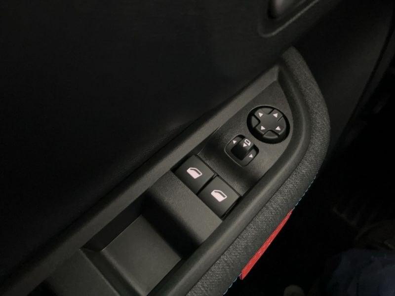 Citroën C3 C3 1.2 turbo Plus 100cv s&s