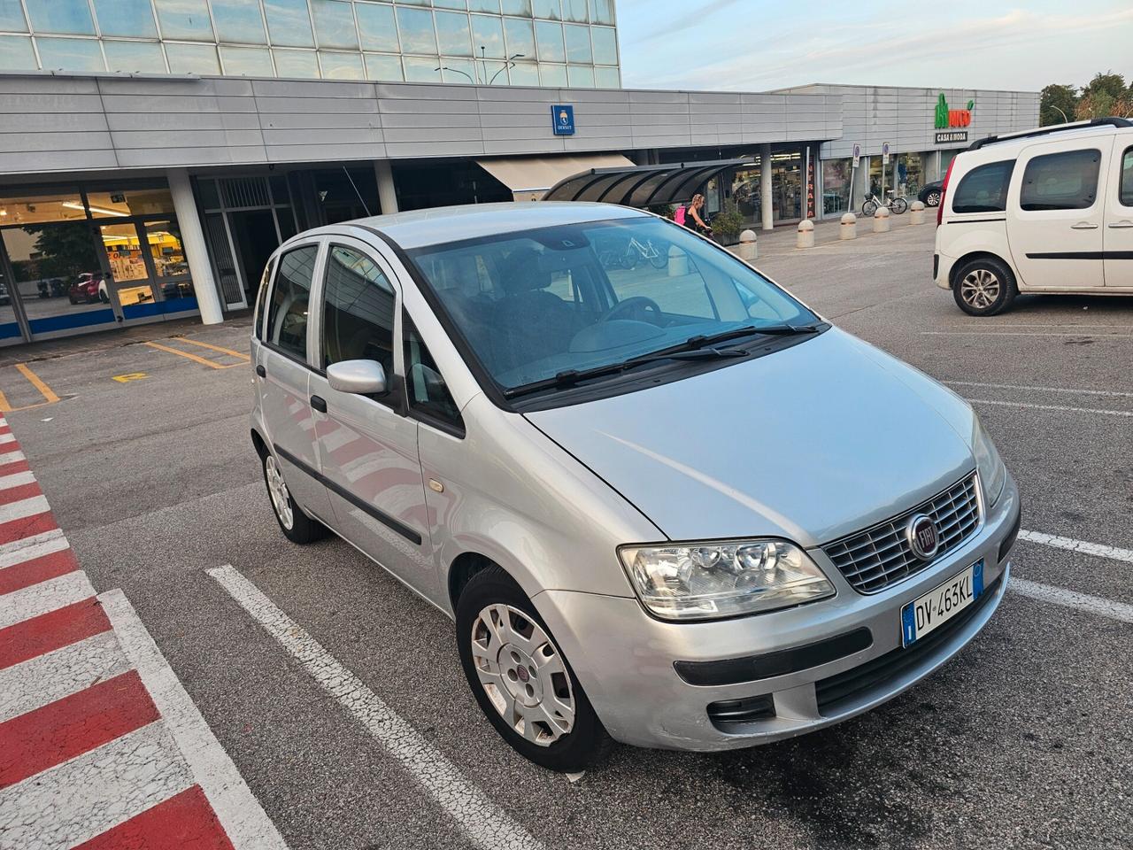 Fiat Idea 1.2 16V BlackLabel