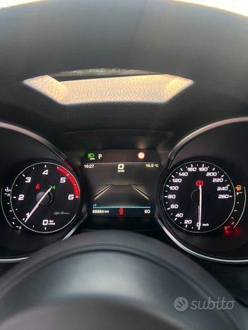 Alfa Romeo Stelvio 2.2 Turbodiesel 190 CV AT8 Q4 Super