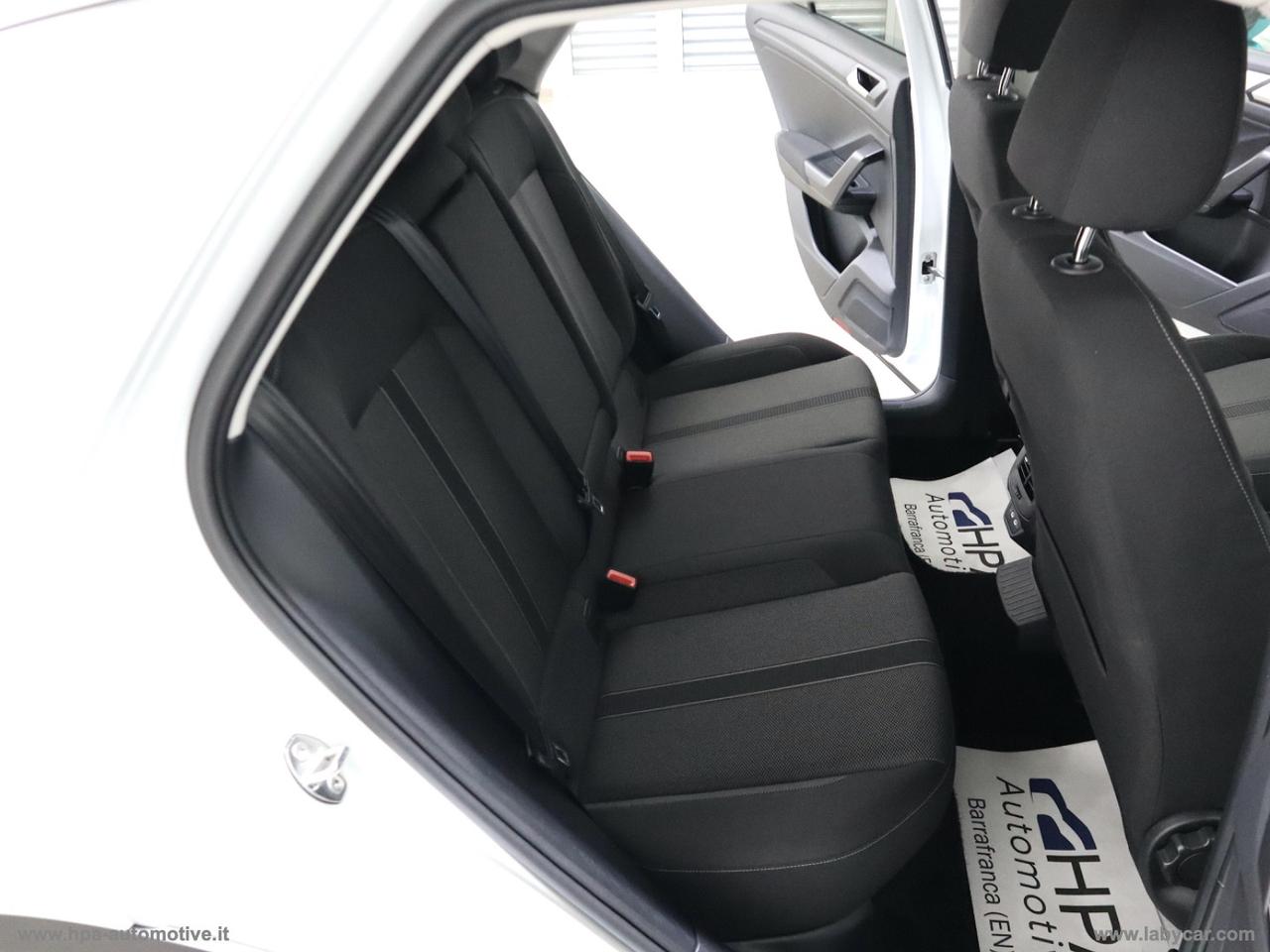 VOLKSWAGEN T-Roc 2.0TDI LED PARK ASSIST ACC