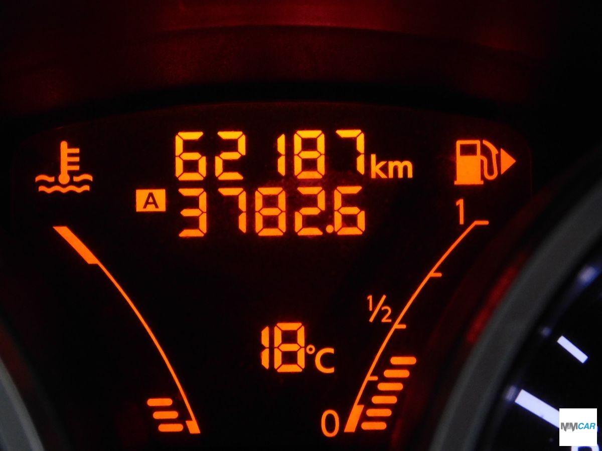 NISSAN - Juke - 1.6 94 CV Young