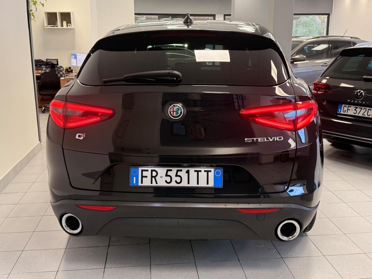 Alfa Romeo Stelvio 2.2 t Super Q4 210cv auto