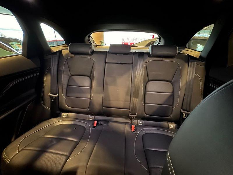 Jaguar F-Pace F-Pace 2.0 D 180 CV AWD R-Sport