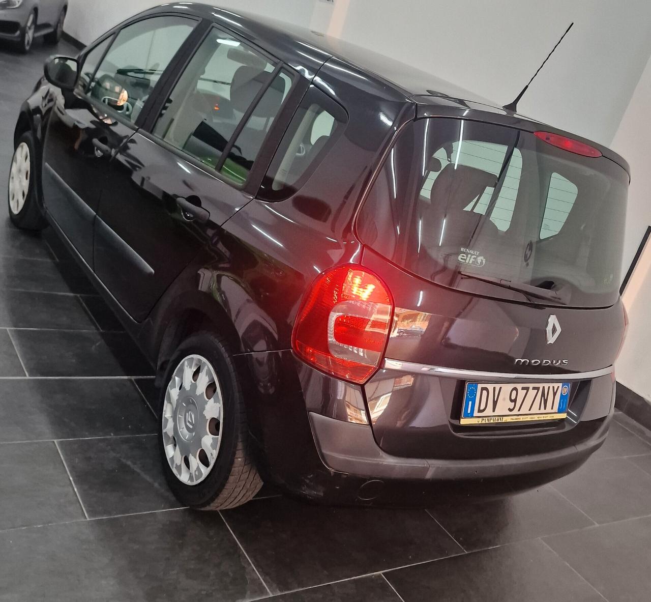 Renault Modus Grand 1.2 16V Dynamique