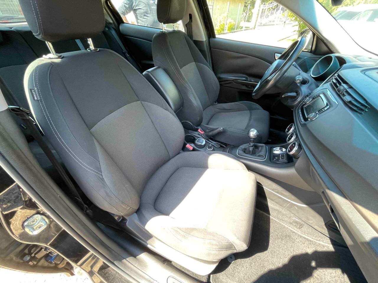 Alfa Romeo Giulietta 1.6 JTDm-2 120 CV Distinctive NEOPATENTATI