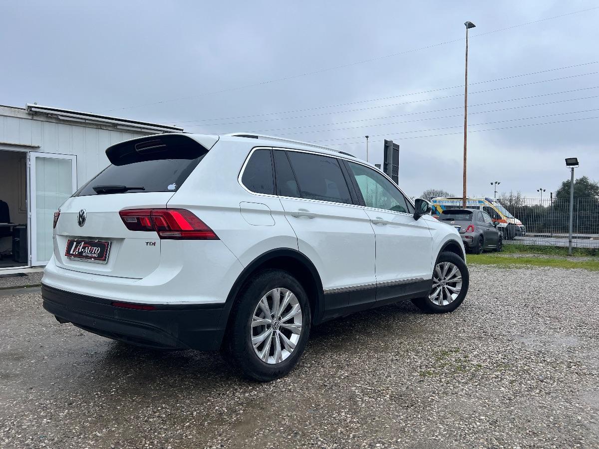 VOLKSWAGEN - Tiguan - 1.6 TDI Business BMT