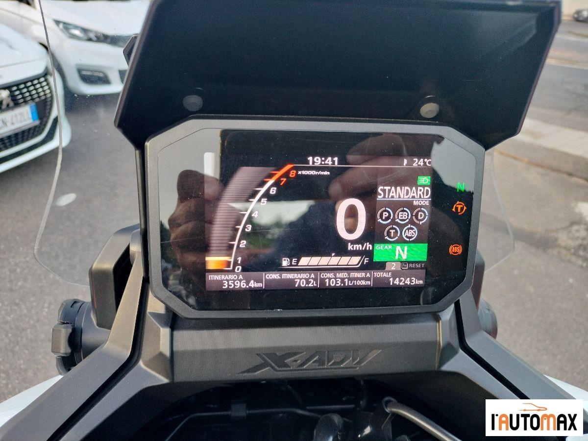 Honda - X-ADV 750 X-ADV 750 DCT Abs