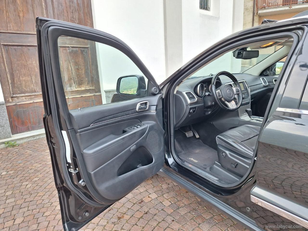 JEEP Gr. Cherokee 3.0 241 CV Overland TETTO PELLE ACC