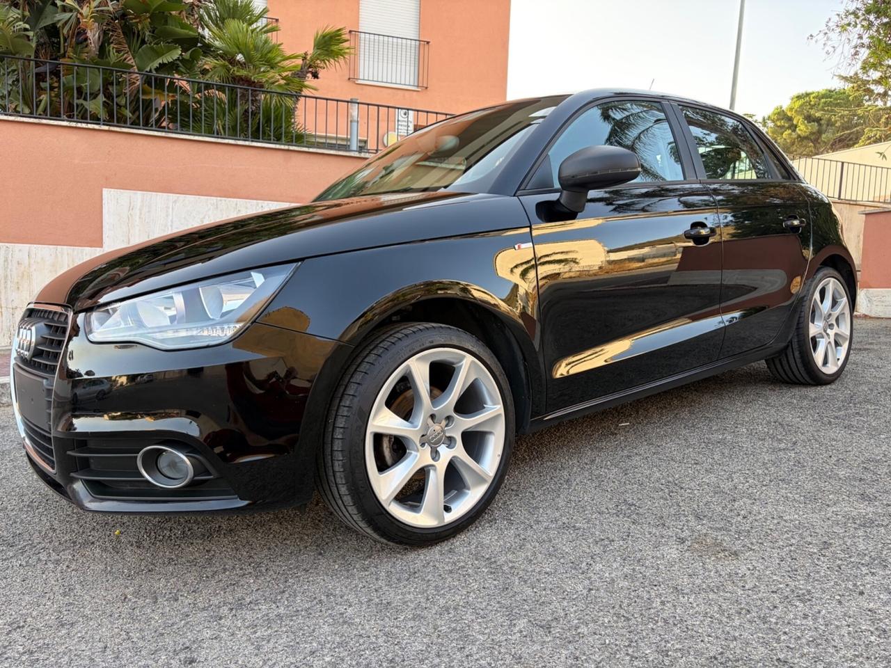 Audi A1 1.2 TFSI Ambition s-line