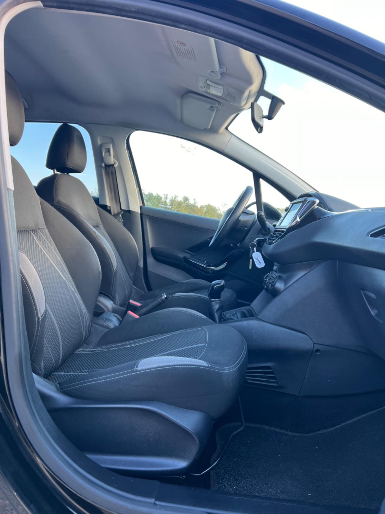 Peugeot 208 1.2 VTi 82 CV 5 porte Active