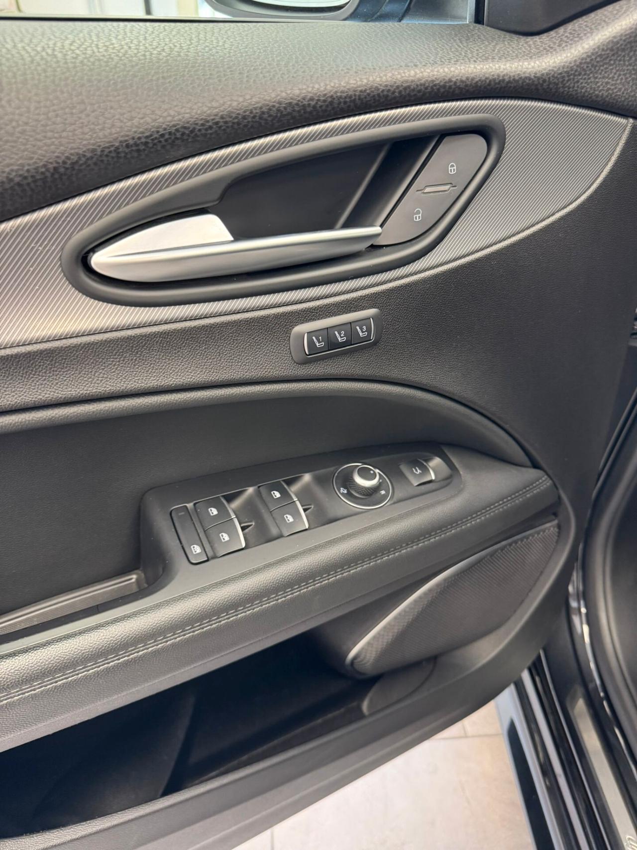 Alfa Romeo Stelvio 2.2 TURBODIESEL 210 CV AT8 Q4 VELOCE 2021