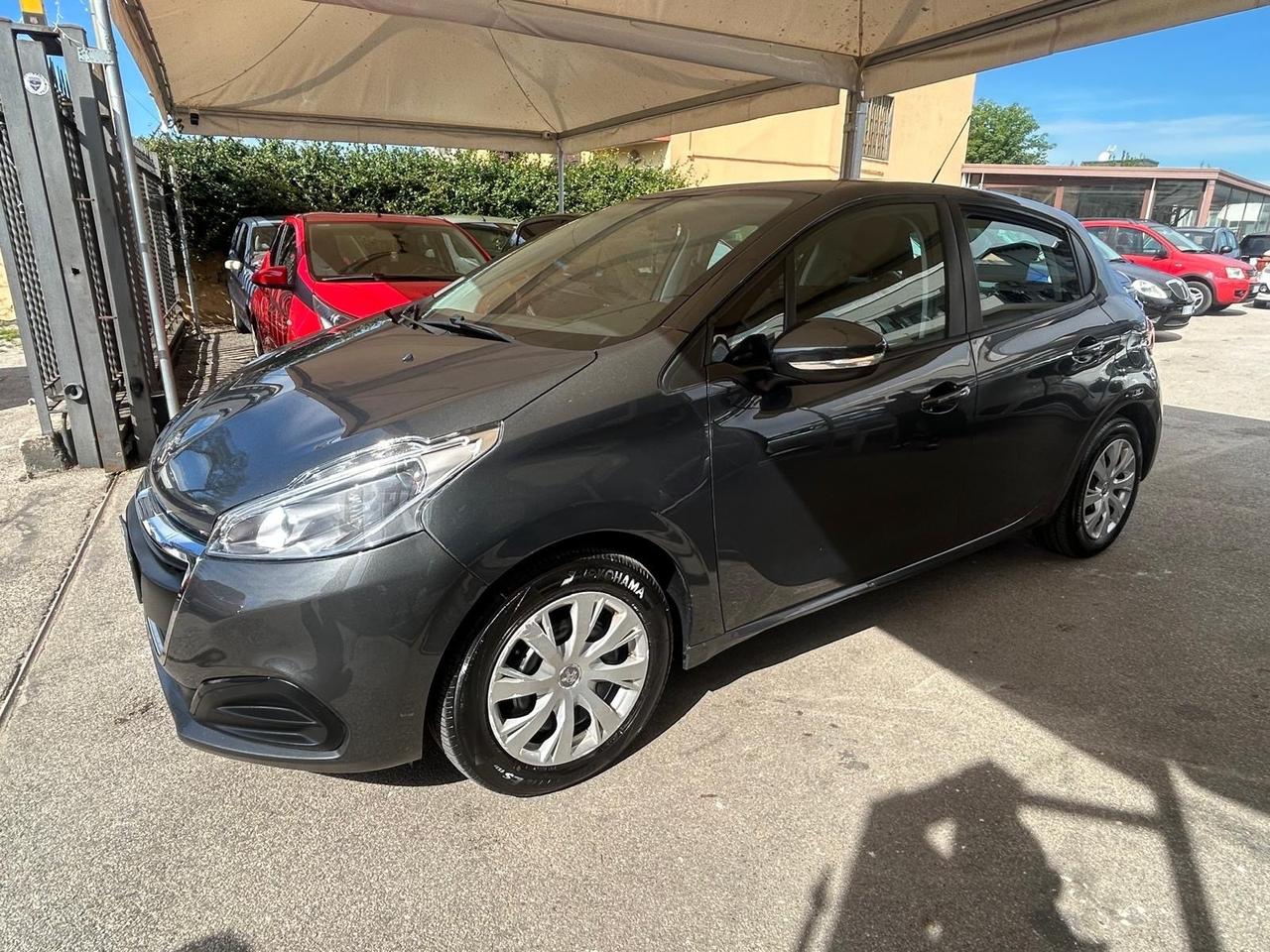 Peugeot 208 BlueHDi 75 5 porte Allure