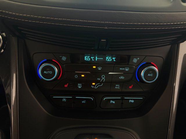 FORD Kuga 2.0 TDCI 150 CV S&S 4WD Powershift Vignale
