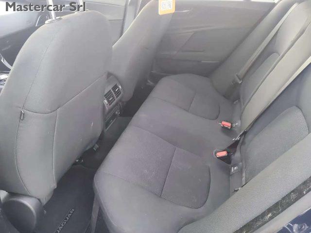 JAGUAR XE XE 2.0d Pure Business edition 180cv tg: FG873SR