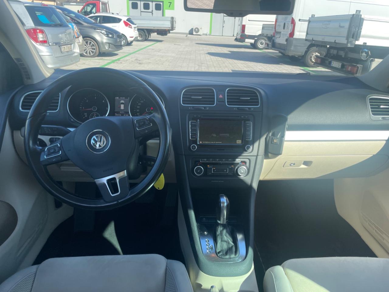 Volkswagen Golf Business 2.0 TDI 140CV DSG 5p High.