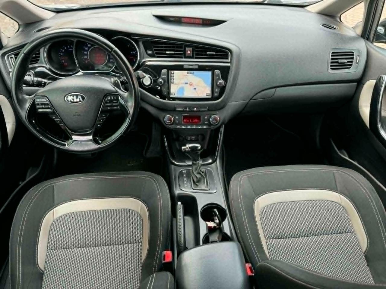 Kia Ceed cee'd 1.6 CRDi 136 CV DCT SW Cool