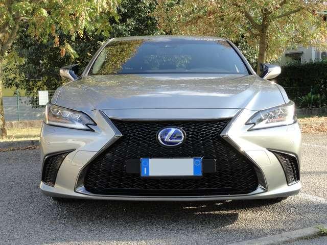 Lexus ES 300 ES 300h 2.5 F Sport cvt