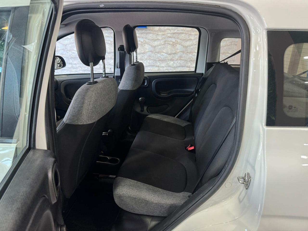 Fiat Panda 1.0 FireFly S&S Hybrid Red